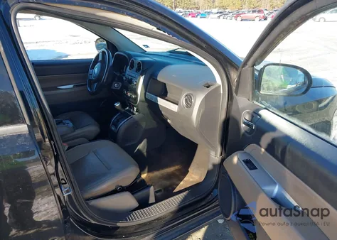 2014 Jeep Compass High Altitude z USA, uszkodzony, nr VIN 1C4NJCEA5ED790062